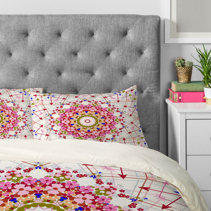Lisa Argyropoulos Floral, King