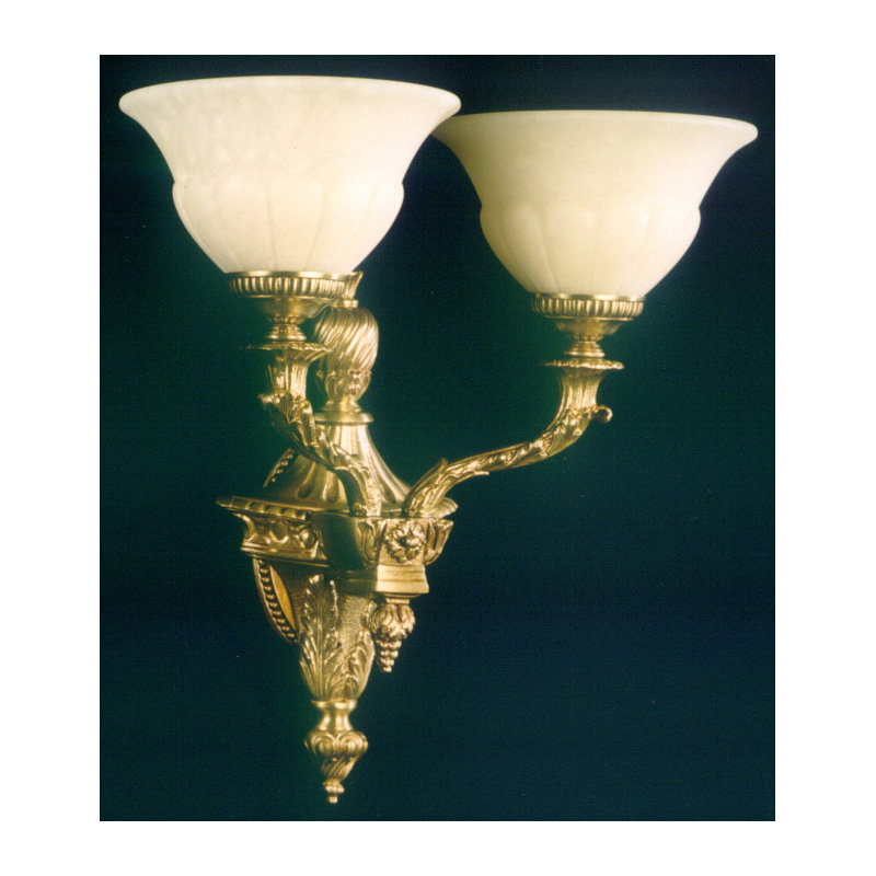 Basso Armed Sconce