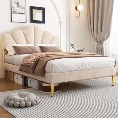 Akershus Upholstered Bed