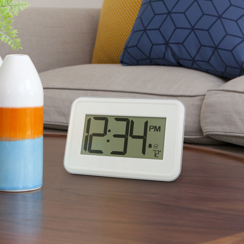 La Crosse Technology Digital Wall Clock