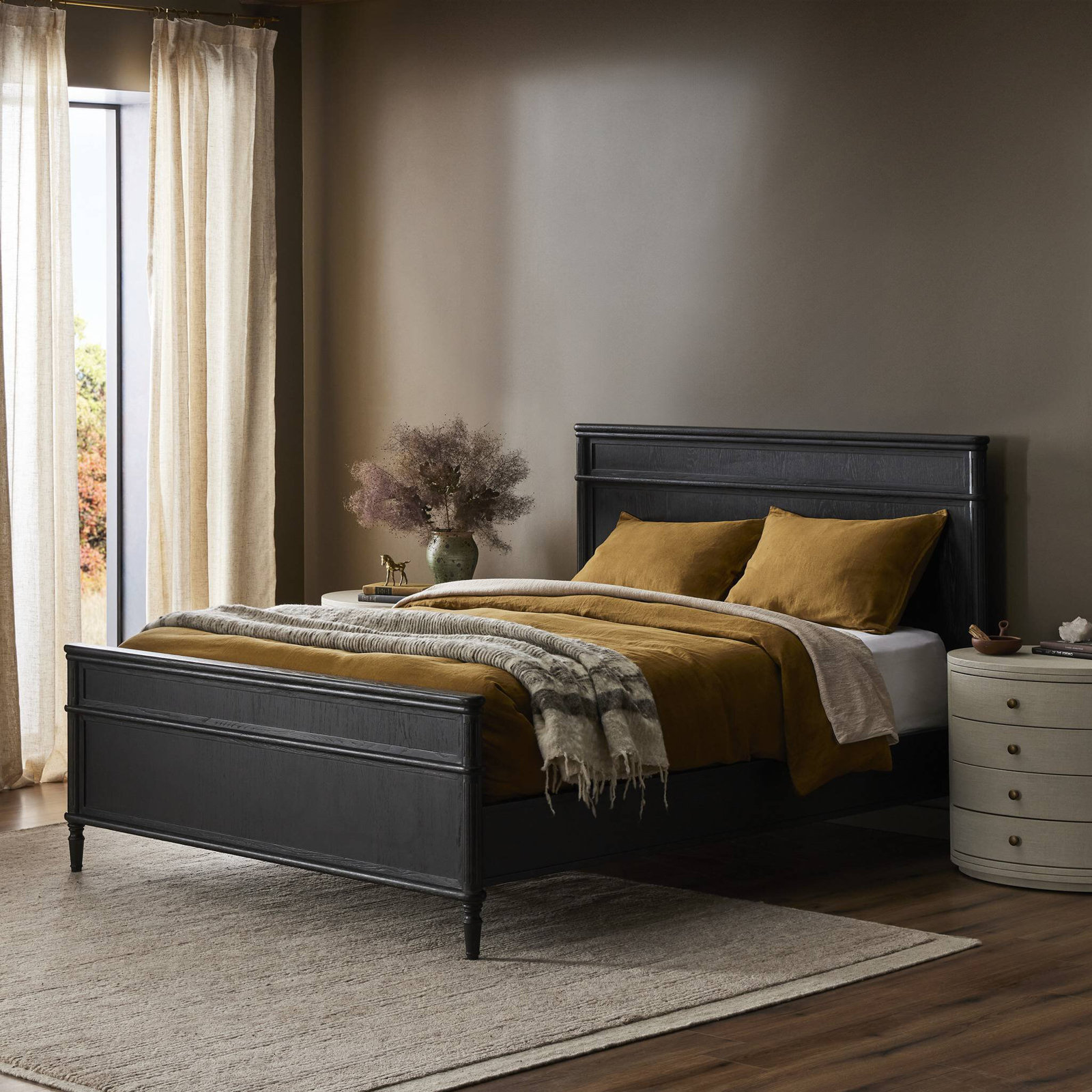 Susie Solid Wood Bed, Queen, Distressed Black