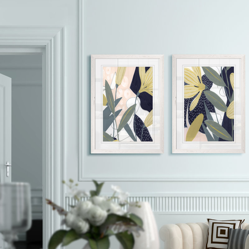 Flores Noche IV - Ensemble de 2 peintures sur toile encadrées, H 24 po x l 18 po x P 1,25 po, Papier avec cadre blanc, Blanc