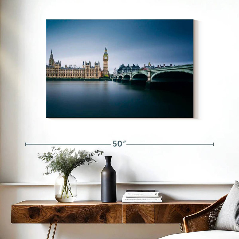 Nicci London Riverside Blue Hour, H 26 po x l 39 po