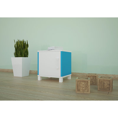 Williar Nightstand