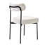 Chaise de salle à manger moderne pour 4 personnes avec essence nordique, courbes, pieds en métal, couleur principale blanche, sièges confortables dans les espaces de bureau