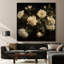 Très grand imprimé mural d'art sur tissu - Élégance florale classique à motif de roses blanches pour une décoration intemporelle pour le salon ou la chambre à coucher - «Assemblage requis du cadre (cadre non fini)»-105076132
