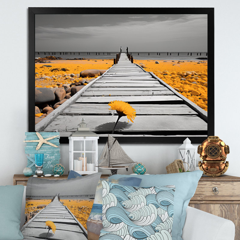 Taplin Beach Pier Point de vue noir X sur toile, Cadre photo noir, H 24 po x l 32 po x P 1 po