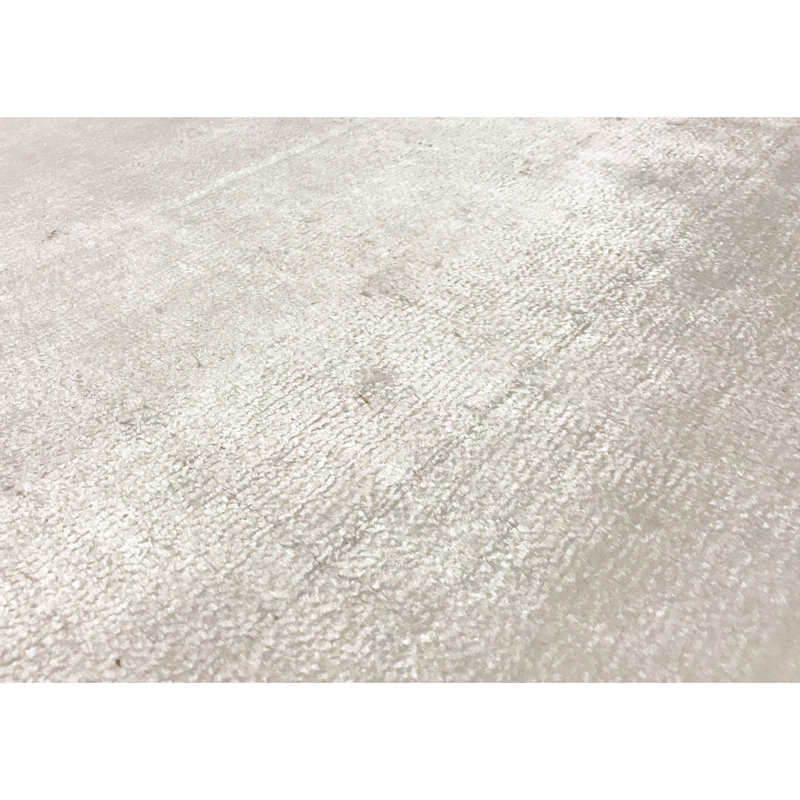 Area Rug in Cream