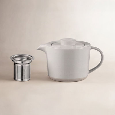 SABLO Ceramic Teapot With Filter