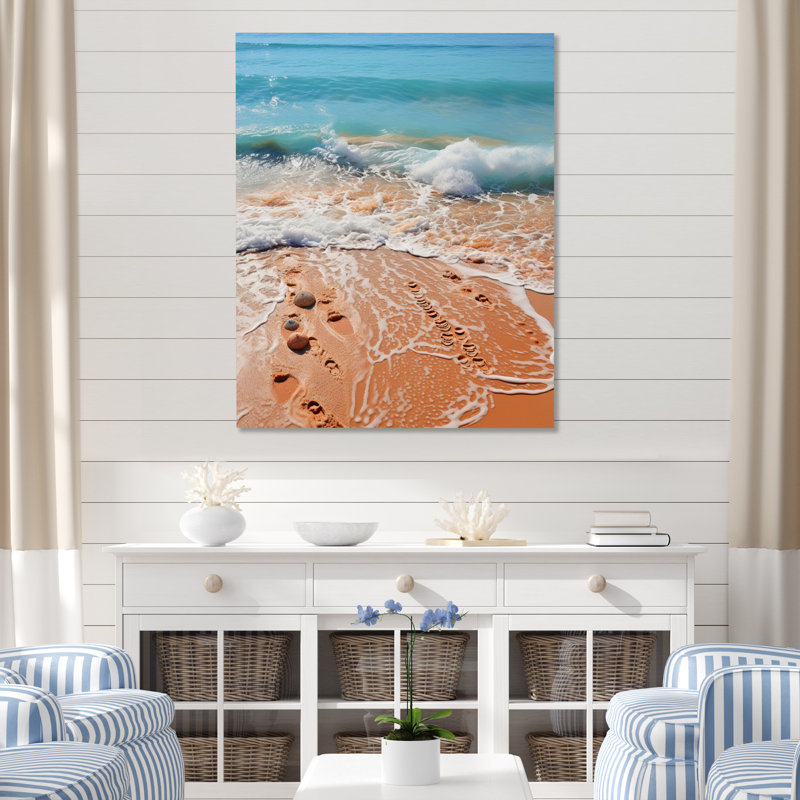 «Beach Footprints In The - Coastal Pier», reproduction d'art, H 44 po x l 34 po x P 1,5 po, Toile tendue