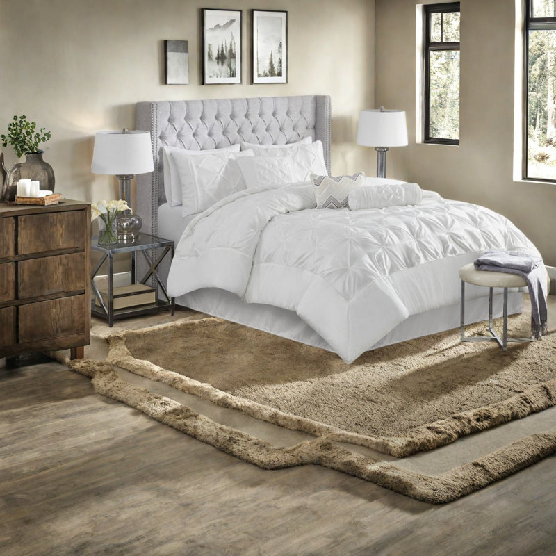 Ensemble de literie élégant 7 pièces, doux capitonné en polyester pour la chambre à coucher