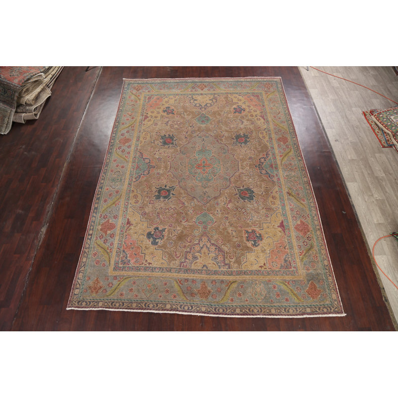 Tapis unique en laine noué à la main de style années 1960 de 8 pi 11 po x 12 pi 7 po en brun / rose / bleu