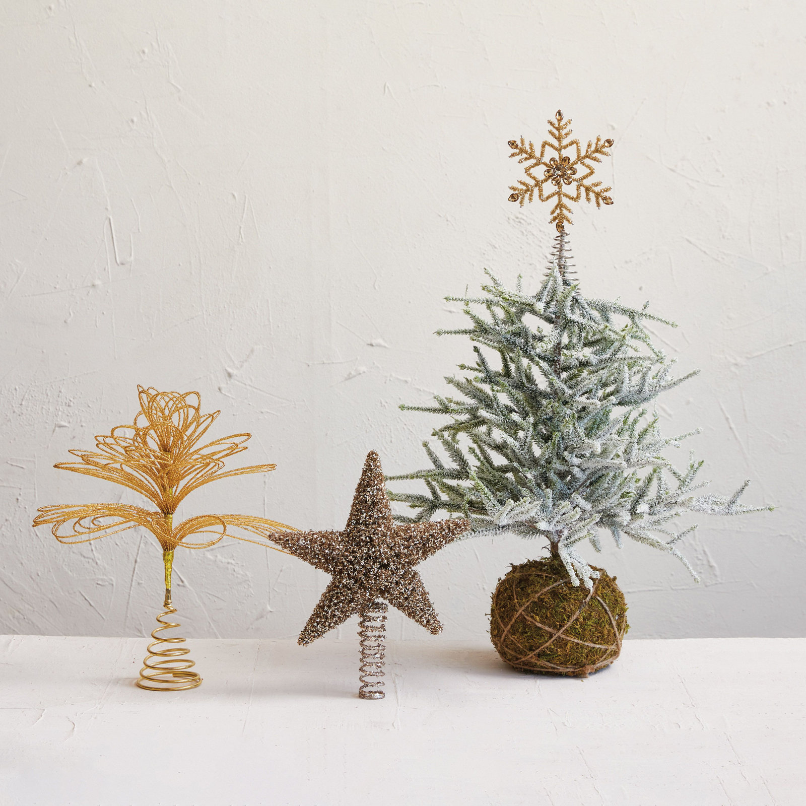 Inisha Annual Ornament Tree Topper, Gold, 14.5" H x 10" W x 10" D