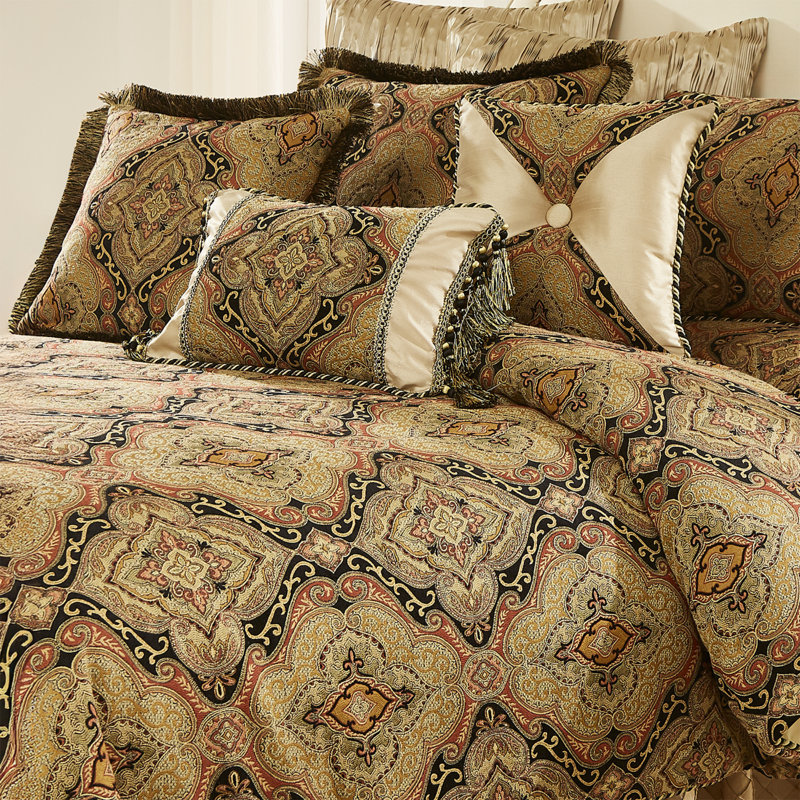 Ensemble d'édredon matelassé à la main Austin King Classics Ravel 108 po x 95 po avec rebord en corde, envers en coton, comprend 2 très grandes taies décoratives - bronze / noir