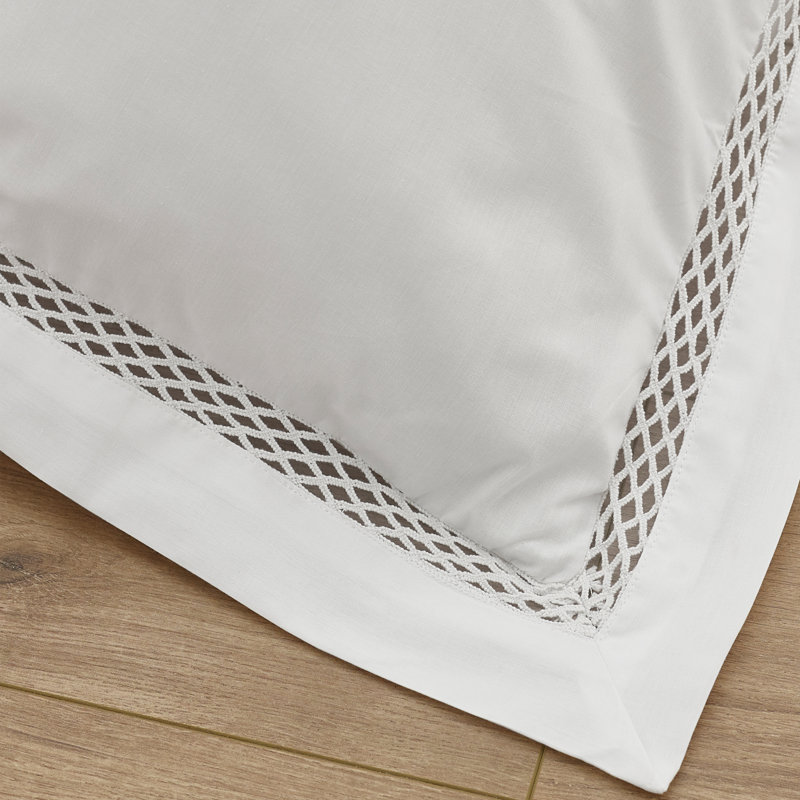 Classic Lattice Lace Duvet Cover Set, White, Super King Duvet Cover Set +2 Standard Pillowcases