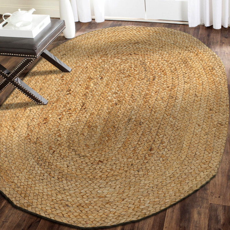 Wynyard Hand-woven Hand-Braided Tan Jute/Sisal Natural Rug, Oval 2' x 3'