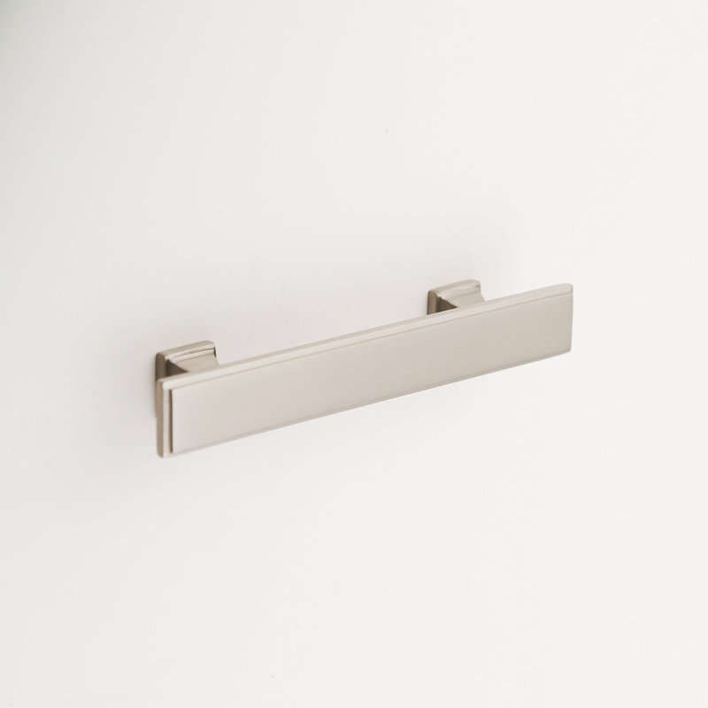 Poignée de tiroir Madelyn Carter Danford, Nickel satiné, 4"