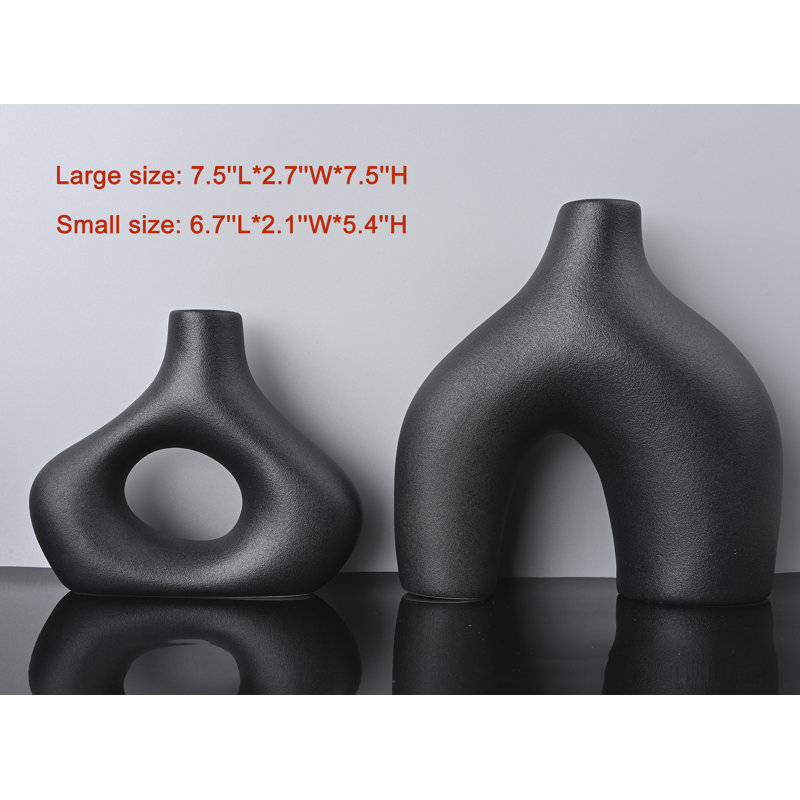 Elife Handmade Ceramic / Porcelain Table Vase, Black