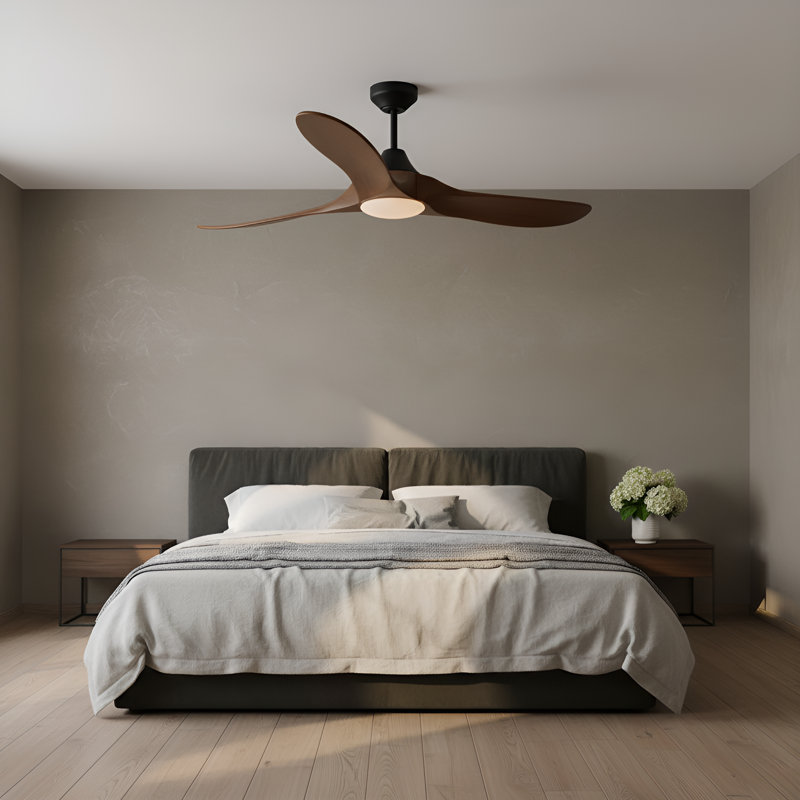 Ventilateur de plafond d'intérieur à 52 lumières DEL Maverick avec tige filetée, pales et télécommande portable, Noyer foncé