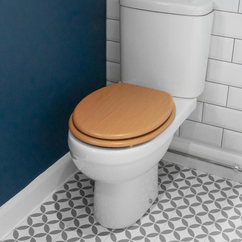 Harbour Housewares - 2x Wooden Soft Close Toilet Seats - Beech