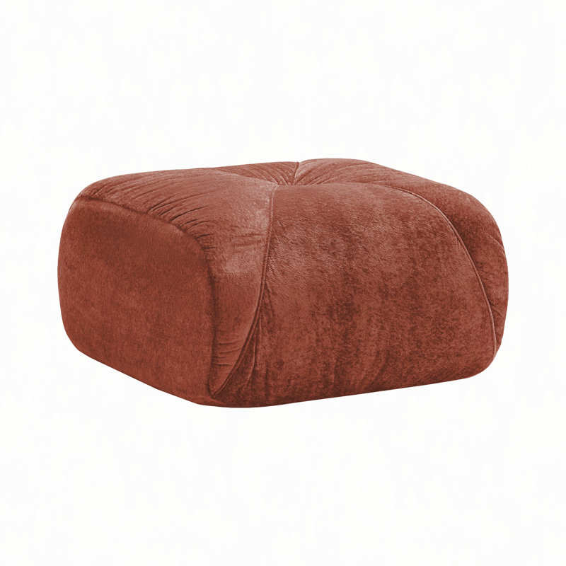 Repose-pieds en velours, Red