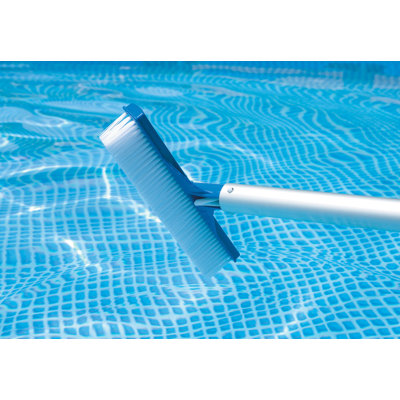 Outils de nettoyage de piscine