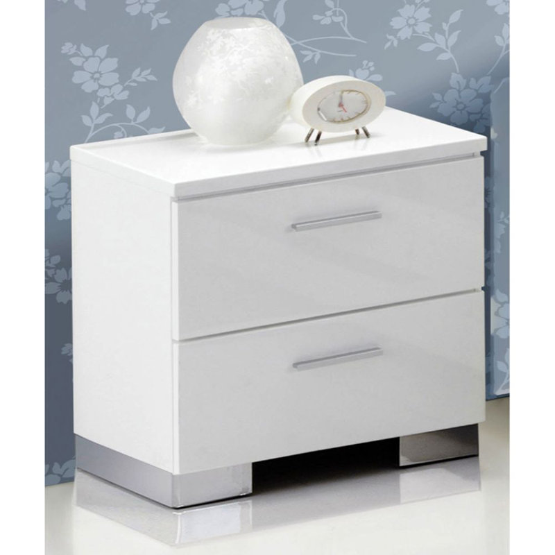 32'' W Nightstand