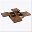Table basse carrée en placage de noyer avec plateau coulissant et rangement, parfaite pour les espaces de vie modernes et fonctionnels.