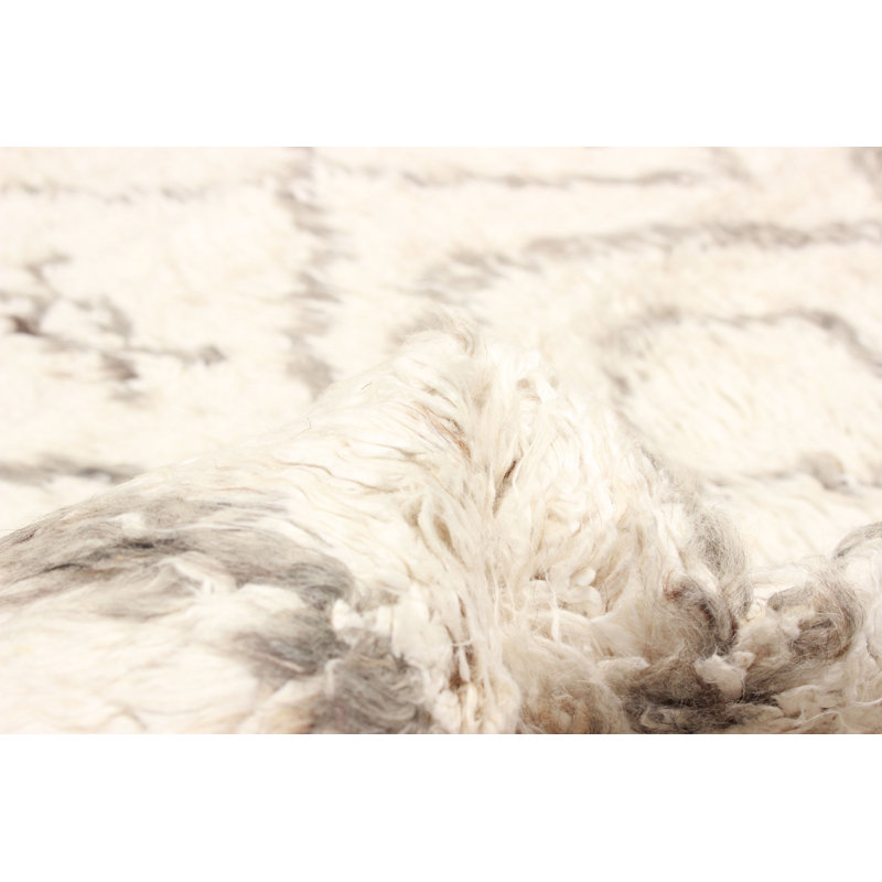 Tapis ivoire Tangier 4 pi 7 po x 8 pi 5 po