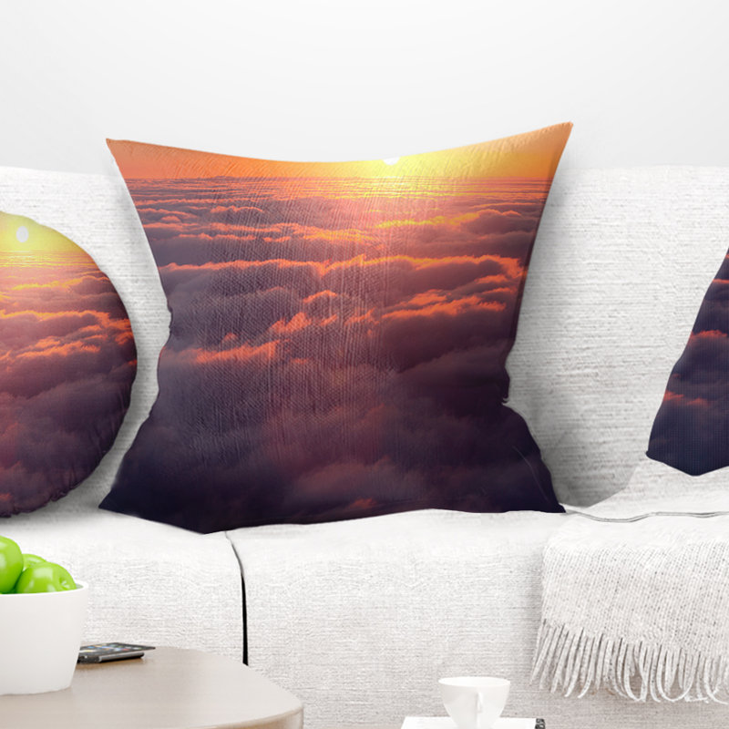 Incroyable coucher de soleil sur les nuages - coussin à imprimé paysage, 16 po x 1 po, Coussin décoratif