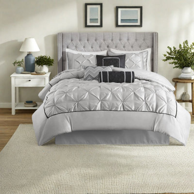 -piece Modern Bedding Set, Grey Polyester Tufted Design For Queen Bed