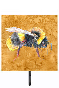 Crochet mural bee