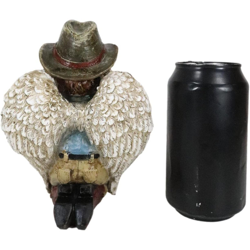 Hartaj Figurines & Sculptures