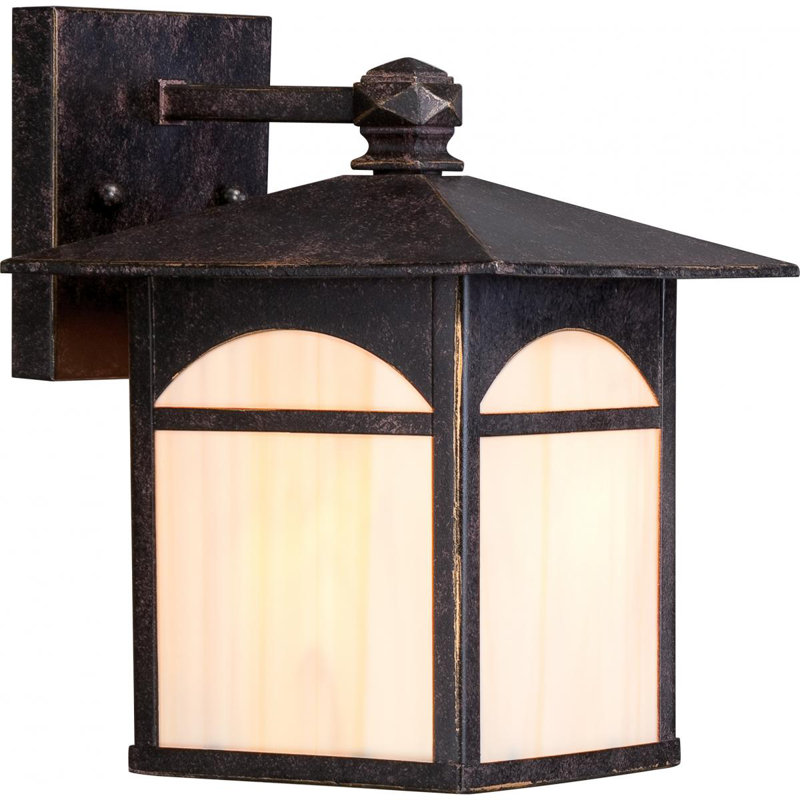 Lanterne murale d'extérieur Dissinger, H 10,13 po x l 7,75 po, Incandescente A19 de 60 W