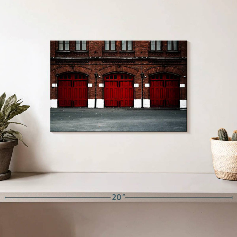 Fire Station, H 8 po x l 12 po