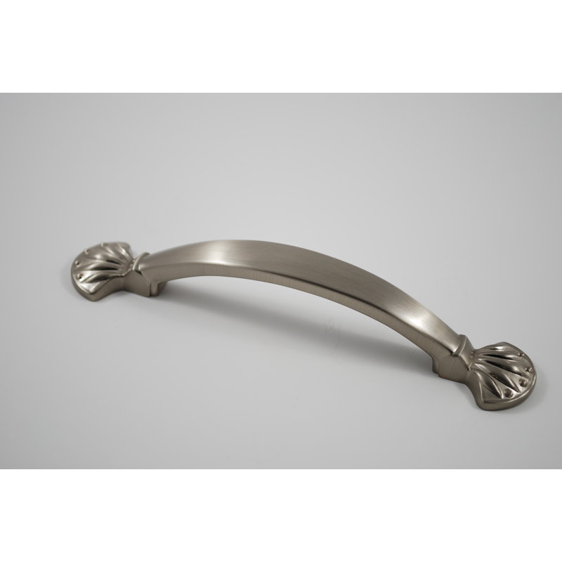 Poignée arche 3 3/4 po d'un centre à l'autre, Nickel satiné