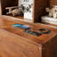 Lit de jour simple en bois de noyer avec 3 tiroirs de rangement, station de charge USB, tablette amovible et tête de lit souple
