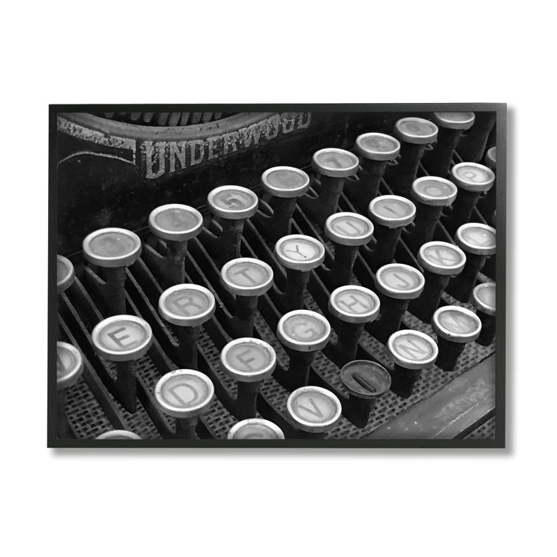 Clés de machine à écrire antique encadrées sur bois, H 11 po x l 14 po x P 1,5 po, Giclée encadrée noir minuit