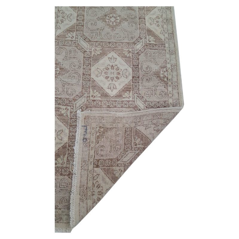 Daugherty Hand Knotted 3x12 Ivory Runner