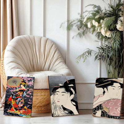 Ensemble de 3 affiches encadrées représentant des geishas japonaises, imprimées sur toile, style Ukiyo-e traditionnel, pour salon ou chambre. Décoration murale vintage inspirée de la culture orientale, avec des portraits de femmes japonaises.