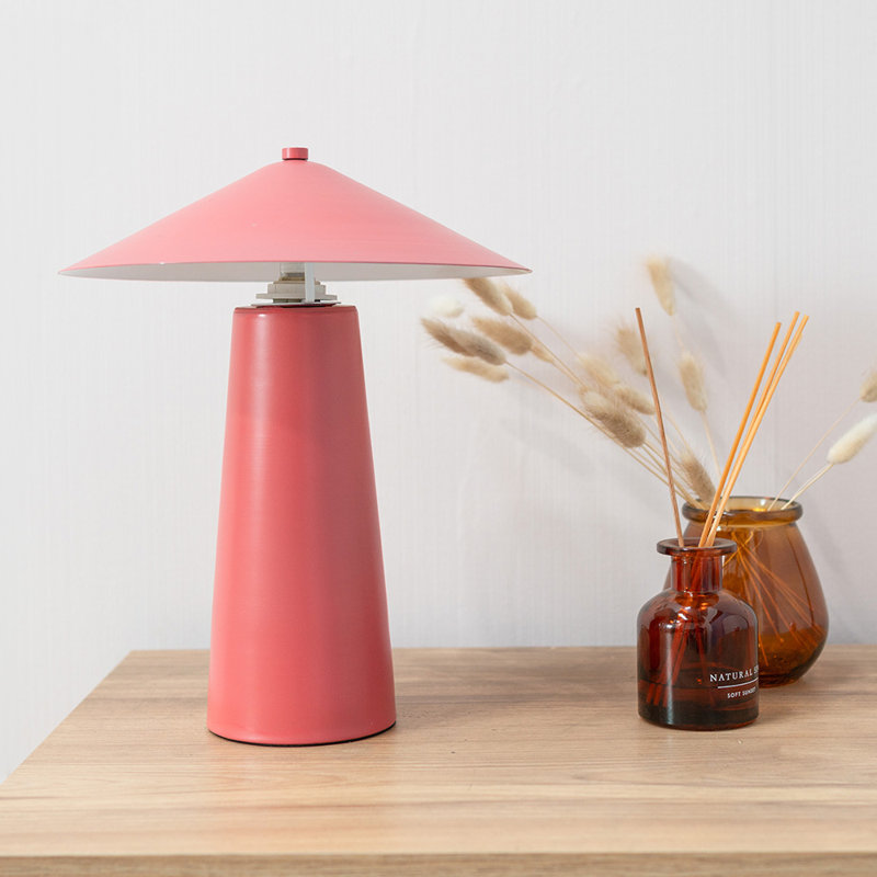 Costello Metal Table Lamp, Yes
