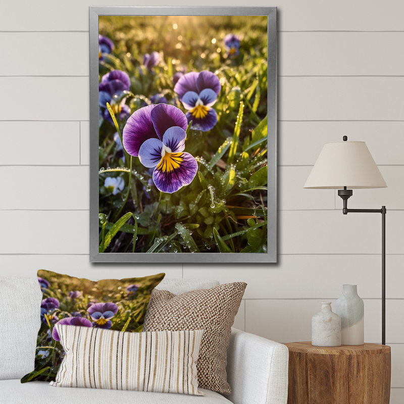 «Mauve, jaune, nature, pensées, V», sur toile, Cadre simple argenté, H 32 po x l 24 po x P 1 po
