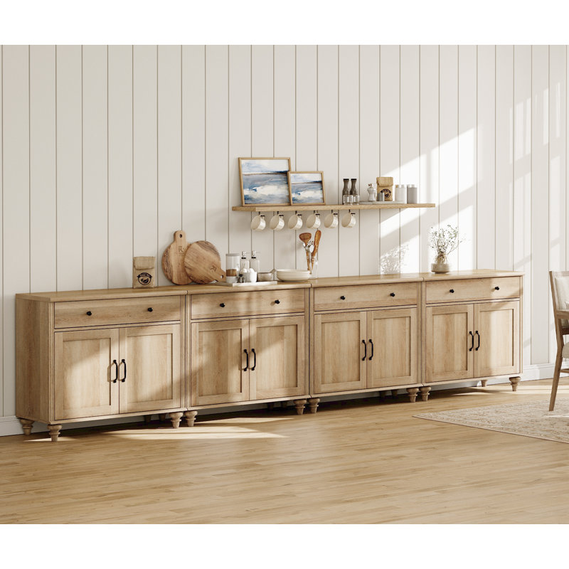 Buffet Corretta 135,4 po, Chêne