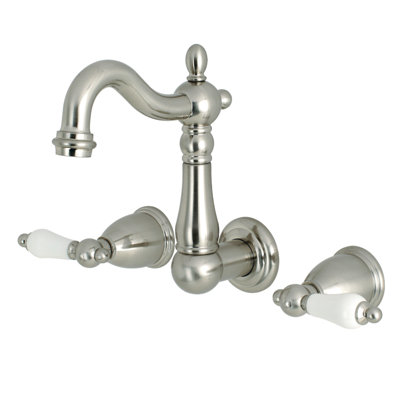 Robinet de salle de bain fixé au mur Heritage