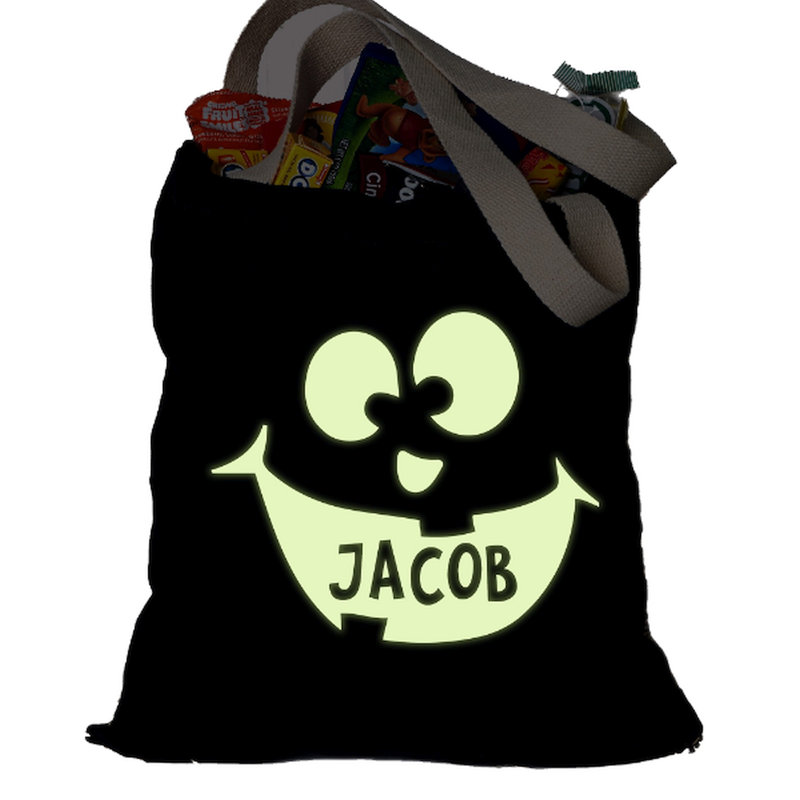 Sac à gâteries lanterne personnalisé Glow-in-The-Dark Jack-O '', Oui