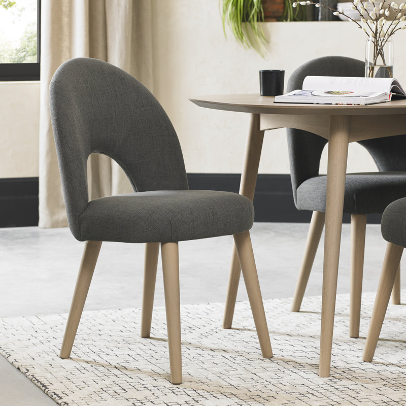 Sievers 6 - Person Dining Set