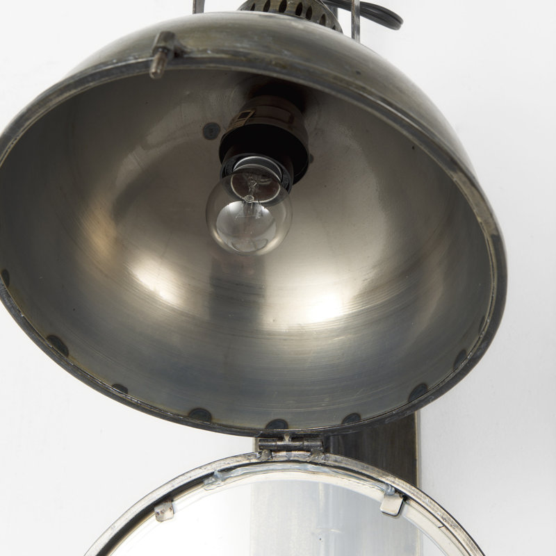 Henrickson 1 - Light Armed Sconce