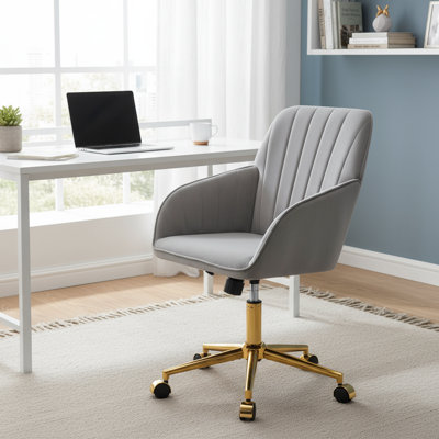 Le fauteuil pivotant ergonomique et réglable, avec dossier de soutien, s'adapte aux décors de bureau et de maison, confortable même en position assise prolongée.