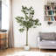 Eucalyptus artificiel en pot de chambre de bébé en plastique-546823167