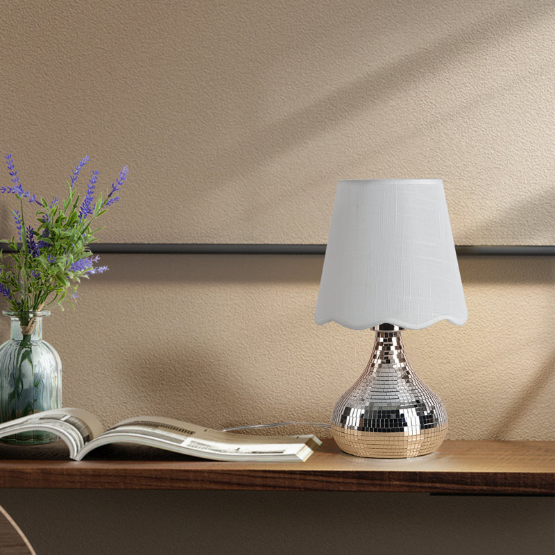 Lampe de table, Métal métal, Bouton-poussoir, Argent argent